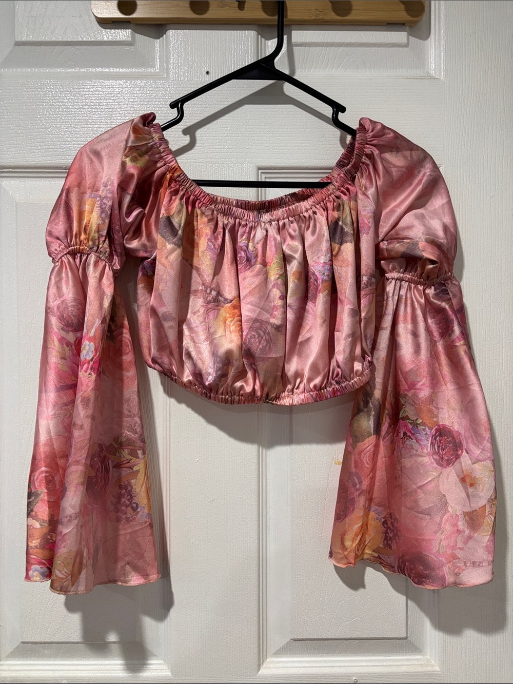 Pink Floral Off-Shoulder Puff Sleeve Crop Top
